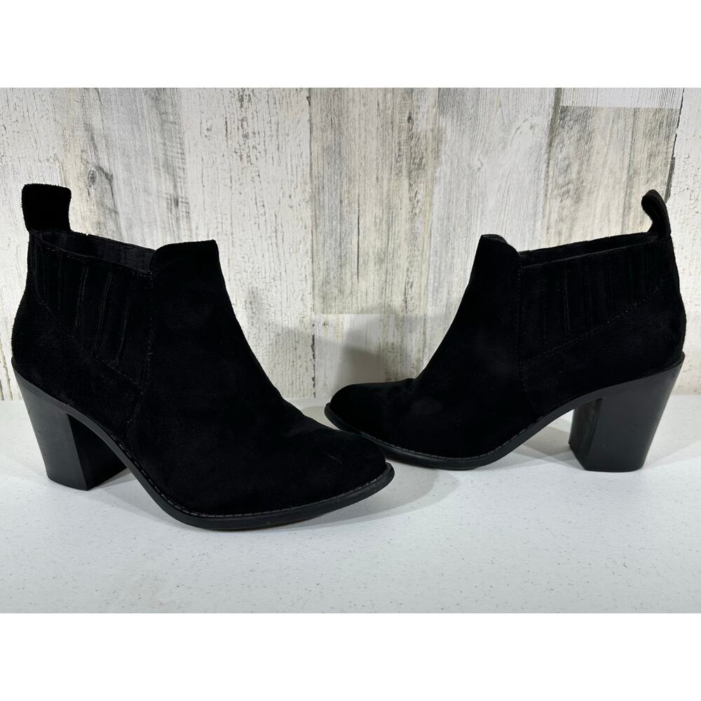 Wild Diva Lounge‎ Ankle Boots Size 9 Black Faux Suede Block Heel